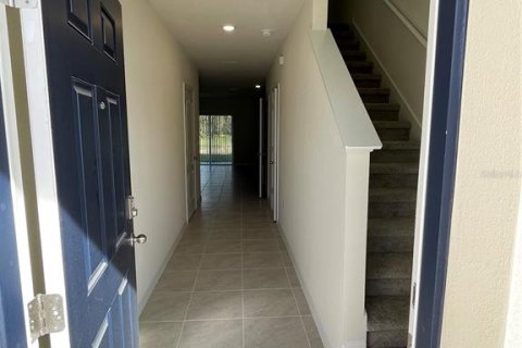 Townhouse in Davenport, Florida 3 bedrooms, 140.75 sq.m. № 2200985 - photo 3