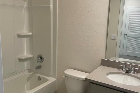 Townhouse in Davenport, Florida 3 bedrooms, 140.75 sq.m. № 2200985 - photo 21