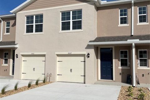 Townhouse in Davenport, Florida 3 bedrooms, 140.75 sq.m. № 2200985