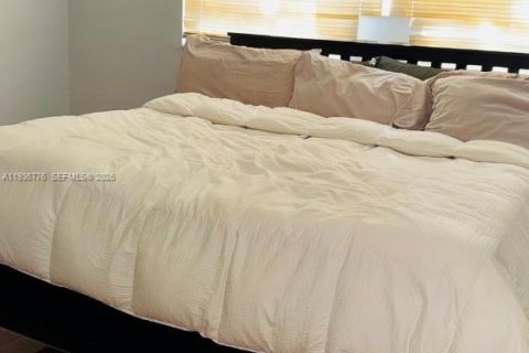 Copropriété à vendre à Lauderdale Lakes, Floride: 2 chambres, 87.7 m2 № 1998456 - photo 5