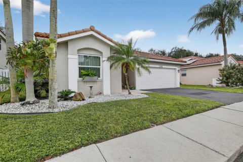 Villa ou maison à vendre à Sunrise, Floride: 3 chambres, 160.44 m2 № 1950103 - photo 3