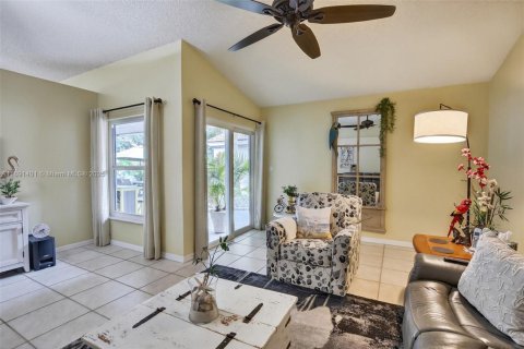 Villa ou maison à vendre à Sunrise, Floride: 3 chambres, 160.44 m2 № 1950103 - photo 22