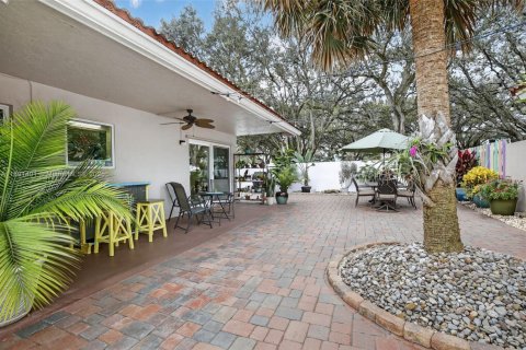 Villa ou maison à vendre à Sunrise, Floride: 3 chambres, 160.44 m2 № 1950103 - photo 10