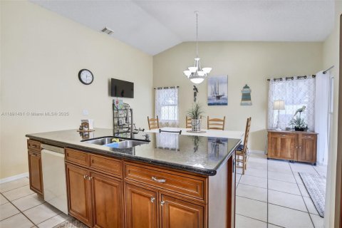 Villa ou maison à vendre à Sunrise, Floride: 3 chambres, 160.44 m2 № 1950103 - photo 28