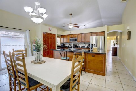 Villa ou maison à vendre à Sunrise, Floride: 3 chambres, 160.44 m2 № 1950103 - photo 26