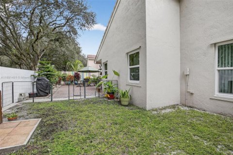 Villa ou maison à vendre à Sunrise, Floride: 3 chambres, 160.44 m2 № 1950103 - photo 17