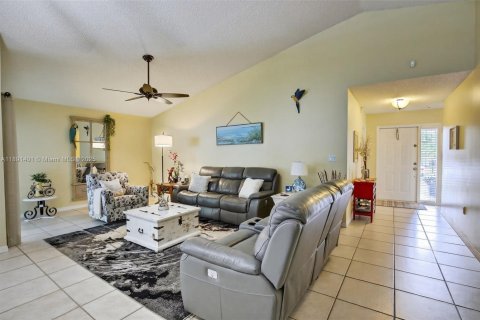 Villa ou maison à vendre à Sunrise, Floride: 3 chambres, 160.44 m2 № 1950103 - photo 20