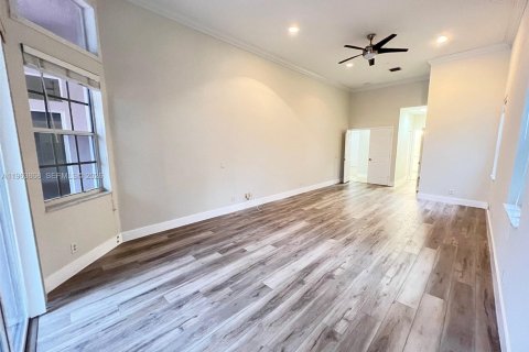 Villa ou maison à louer à Weston, Floride: 4 chambres, 280.47 m2 № 2026005 - photo 12