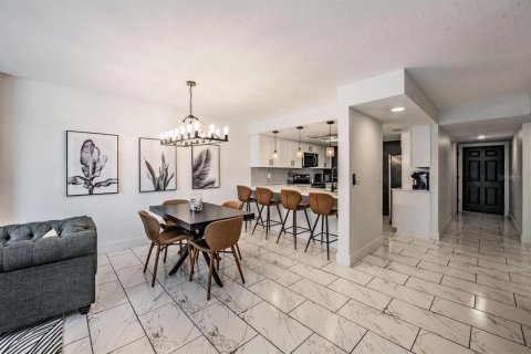 Condominio en venta en Dunedin, Florida, 2 dormitorios, 114.27 m2 № 2094384 - foto 11