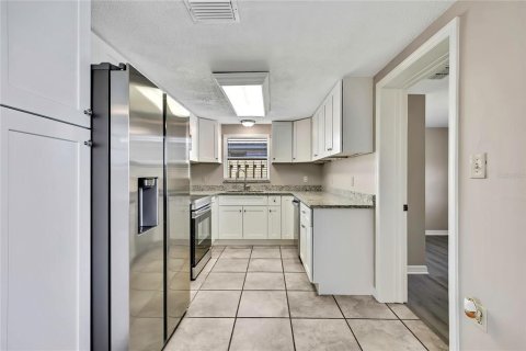 Villa ou maison à vendre à Port Richey, Floride: 3 chambres, 90.67 m2 № 1913660 - photo 8