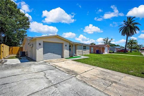 Villa ou maison à vendre à Port Richey, Floride: 3 chambres, 90.67 m2 № 1913660 - photo 1