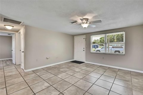 Villa ou maison à vendre à Port Richey, Floride: 3 chambres, 90.67 m2 № 1913660 - photo 12