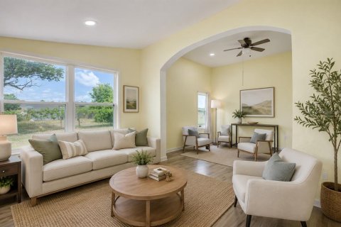 House in Avon Park, Florida 3 bedrooms, 124.67 sq.m. № 2205540 - photo 12