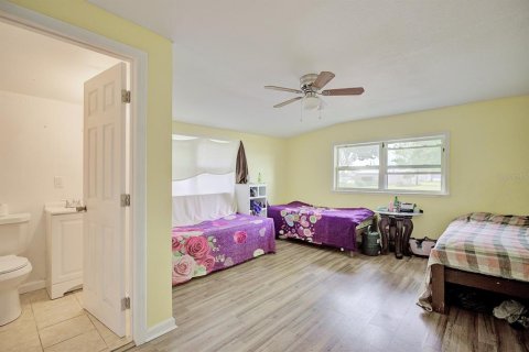 House in Avon Park, Florida 3 bedrooms, 124.67 sq.m. № 2205540 - photo 17