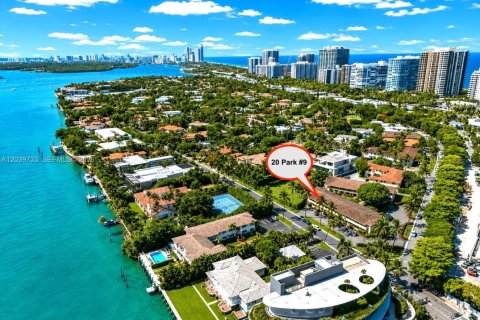 Condo in Bal Harbour, Florida, 1 bedroom  № 2086885 - photo 5