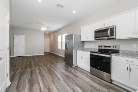 Casa en venta en Zephyrhills, Florida, 3 dormitorios, 109.07 m2 № 2347763 - foto 6