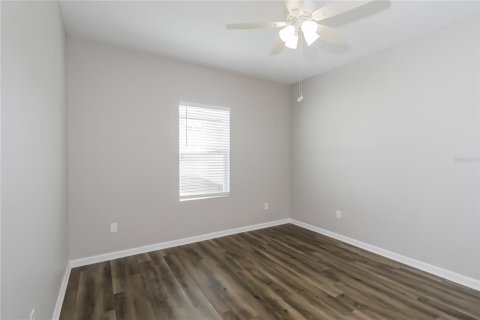 Casa en venta en Zephyrhills, Florida, 3 dormitorios, 109.07 m2 № 2347763 - foto 8