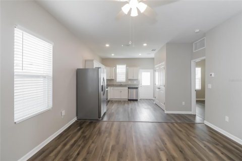 Casa en venta en Zephyrhills, Florida, 3 dormitorios, 109.07 m2 № 2347763 - foto 3