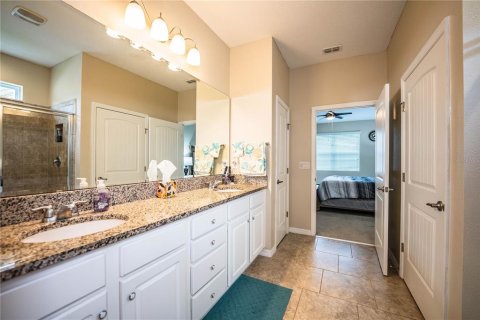 House in Lakeland, Florida 3 bedrooms, 156.54 sq.m. № 1903614 - photo 27