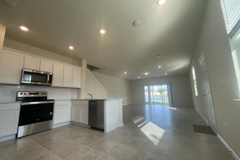 Adosado en alquiler en Winter Park, Florida, 3 dormitorios, 165.55 m2 № 1901593 - foto 3