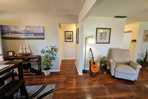 Condominio en venta en Saint Petersburg, Florida, 2 dormitorios, 99.87 m2 № 1733701 - foto 6
