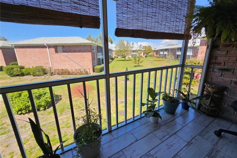 Condominio en venta en Saint Petersburg, Florida, 2 dormitorios, 99.87 m2 № 1733701 - foto 12