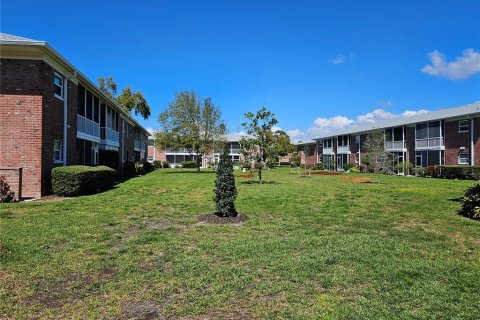 Condominio en venta en Saint Petersburg, Florida, 2 dormitorios, 99.87 m2 № 1733701 - foto 30