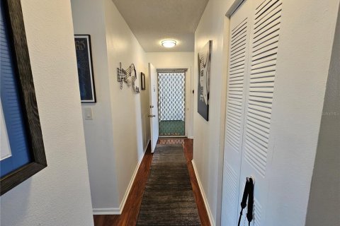 Condominio en venta en Saint Petersburg, Florida, 2 dormitorios, 99.87 m2 № 1733701 - foto 15