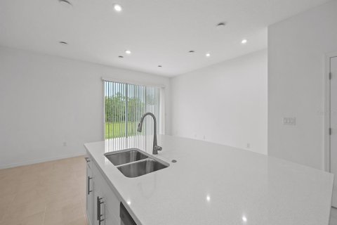 Adosado en alquiler en Sarasota, Florida, 3 dormitorios, 131.64 m2 № 1873311 - foto 10