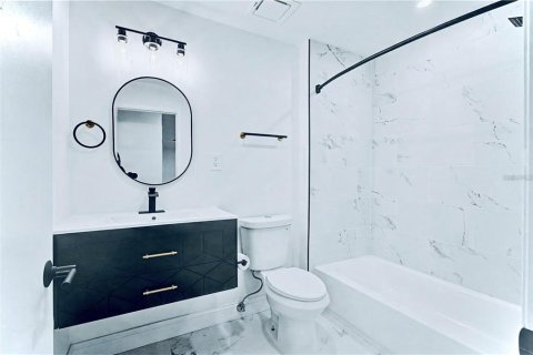 House in Beverly Hills, Florida 2 bedrooms, 116.5 sq.m. № 2391338 - photo 14