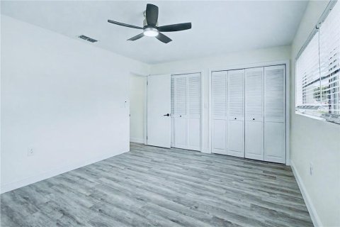 House in Beverly Hills, Florida 2 bedrooms, 116.5 sq.m. № 2391338 - photo 12