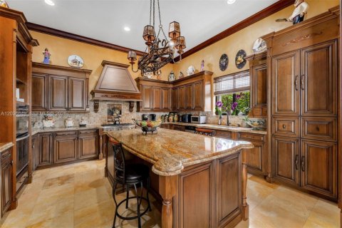 Villa ou maison à vendre à Miami, Floride: 5 chambres № 2085056 - photo 14