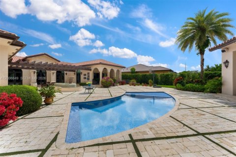 Villa ou maison à vendre à Miami, Floride: 5 chambres № 2085056 - photo 26