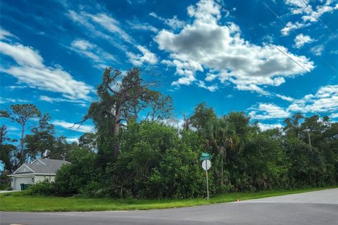 Terrain à Port Charlotte, Floride № 2165773
