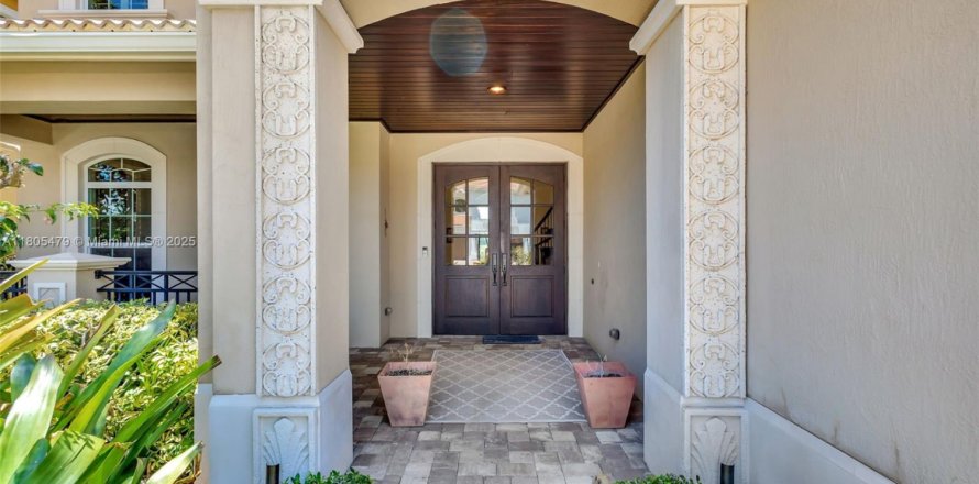 Casa en Palm Beach Gardens, Florida 5 dormitorios, 430.69 m2 № 1746265