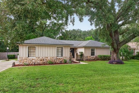 Casa en Ocala, Florida 3 dormitorios, 173.63 m2 № 2321765