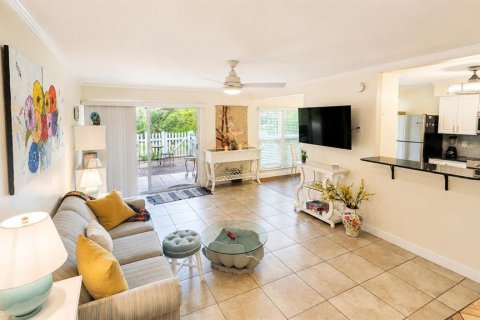 Copropriété à louer à Sarasota, Floride: 1 chambre, 71.35 m2 № 2148163 - photo 5