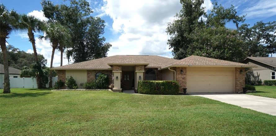 Casa en Seffner, Florida 4 dormitorios, 208.84 m2 № 1918090