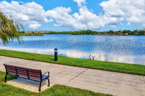 Townhouse in Lakewood Ranch, Florida 2 bedrooms, 117.06 sq.m. № 1569654 - photo 30