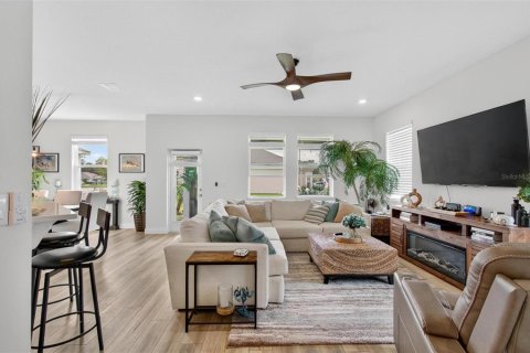 Villa ou maison à vendre à Palm Coast, Floride: 4 chambres, 200.95 m2 № 2135489 - photo 12