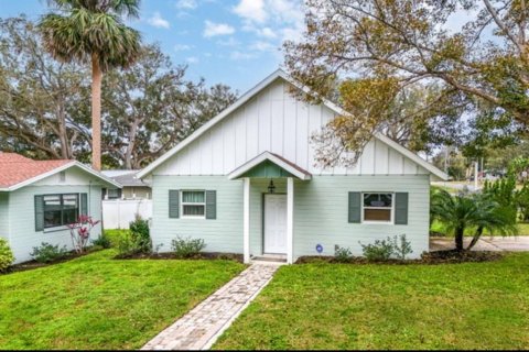 House in Mount Dora, Florida 3 bedrooms, 171.87 sq.m. № 1876501 - photo 4
