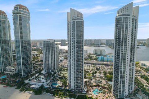 Condo in Sunny Isles Beach, Florida, 3 bedrooms № 2169677 - photo 3