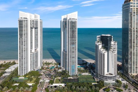 Condo in Sunny Isles Beach, Florida, 3 bedrooms № 2169677 - photo 5
