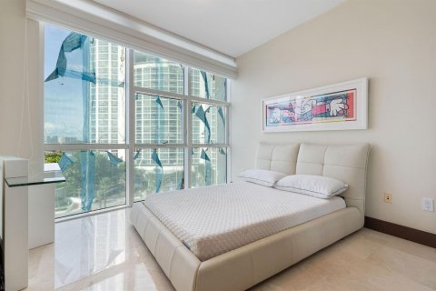Condo in Sunny Isles Beach, Florida, 3 bedrooms № 2169677 - photo 28