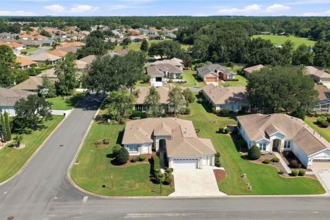 Villa ou maison à vendre à Summerfield, Floride: 2 chambres, 177.07 m2 № 2297081 - photo 4