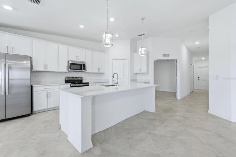 Copropriété à louer à Bradenton, Floride: 2 chambres, 126.9 m2 № 2114802 - photo 11
