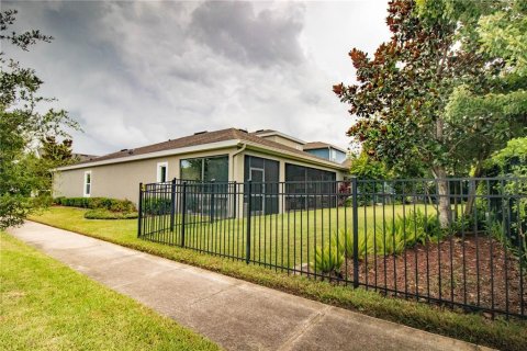 Villa ou maison à vendre à Land O' Lakes, Floride: 4 chambres, 293.85 m2 № 2201677 - photo 8