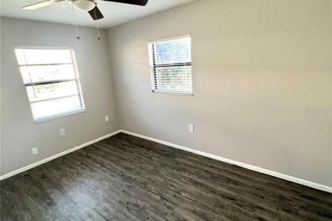 Apartamento en alquiler en Saint Petersburg, Florida, 2 dormitorios, 57.6 m2 № 1916765 - foto 12