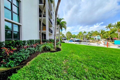Condo in Fort Lauderdale, Florida, 1 bedroom № 2083226 - photo 17