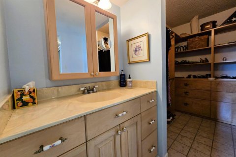 Condo in Fort Lauderdale, Florida, 1 bedroom № 2083226 - photo 11